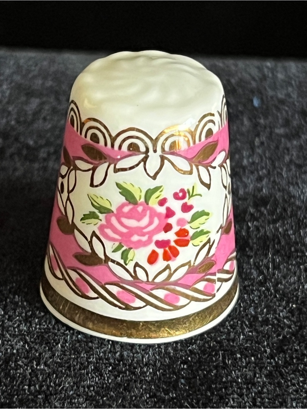 Franklin Mint Thimbles Of The World's Great Porcelain Houses Hammersley England